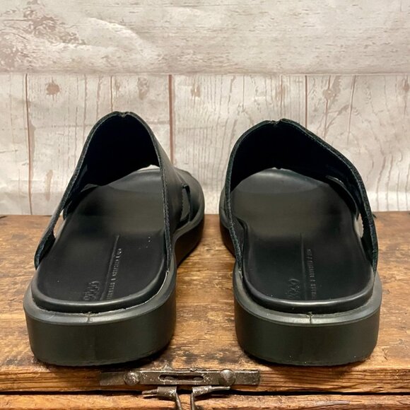 Ecco FlowT LX Slide Sandals - Picture 6 of 8